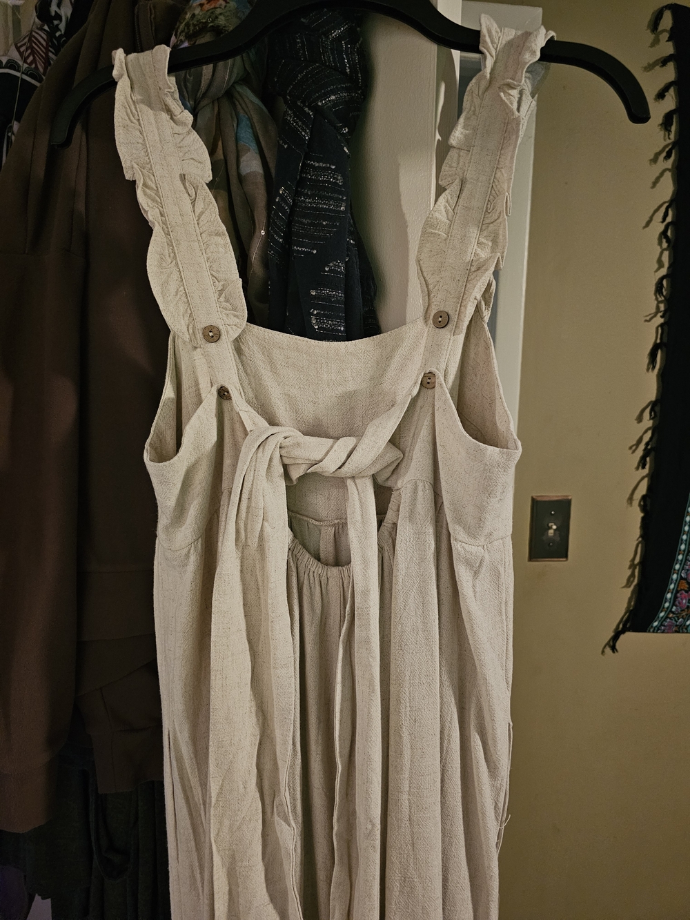 Light Cream Ruffled-Strap Jumpsuit - Picture 3 of 3